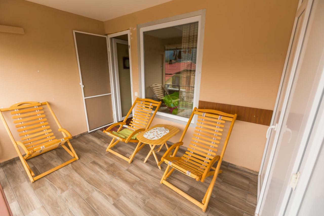 Hotel Mereti à Bordjomi Extérieur photo